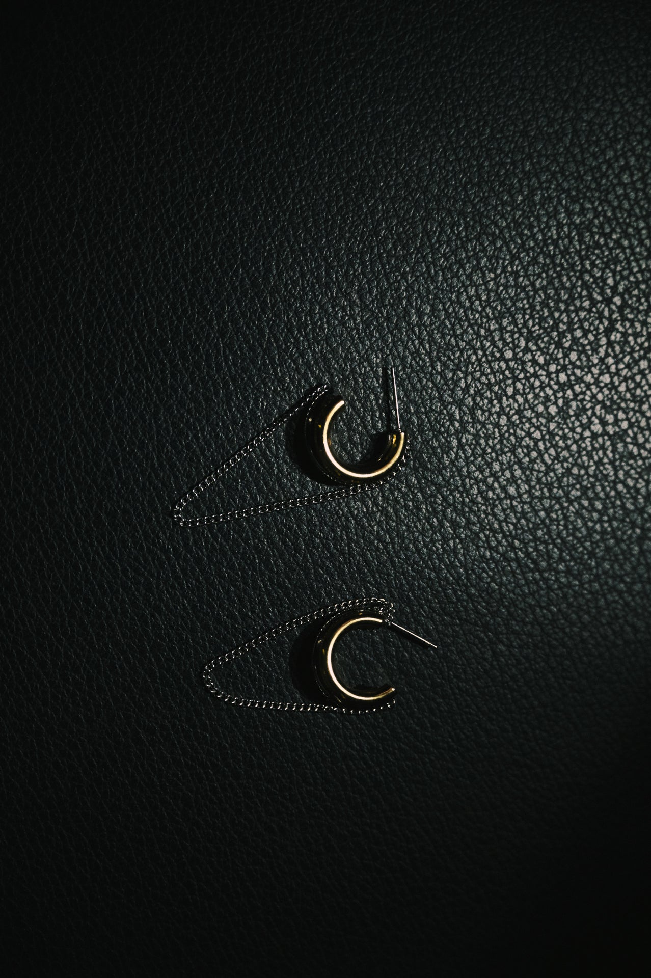 The Arc Chain Hoop