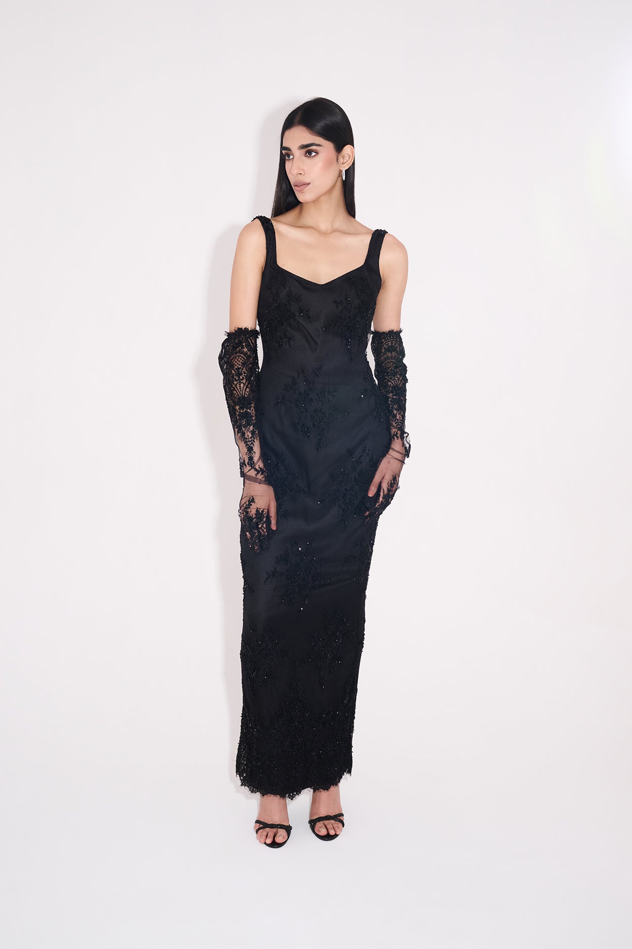 Vendetta Lace Gown